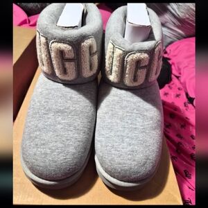 discontinued UGG Mini Fur Jersery
